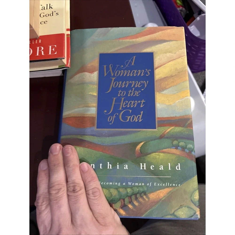 Woman's Journey to the Heart of God by Cynthia Heald (1997,‎ Hardcover)